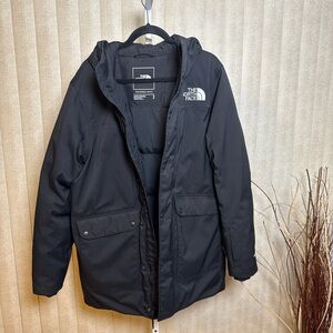 The North Face Men's Black Jacket 550 Like New
